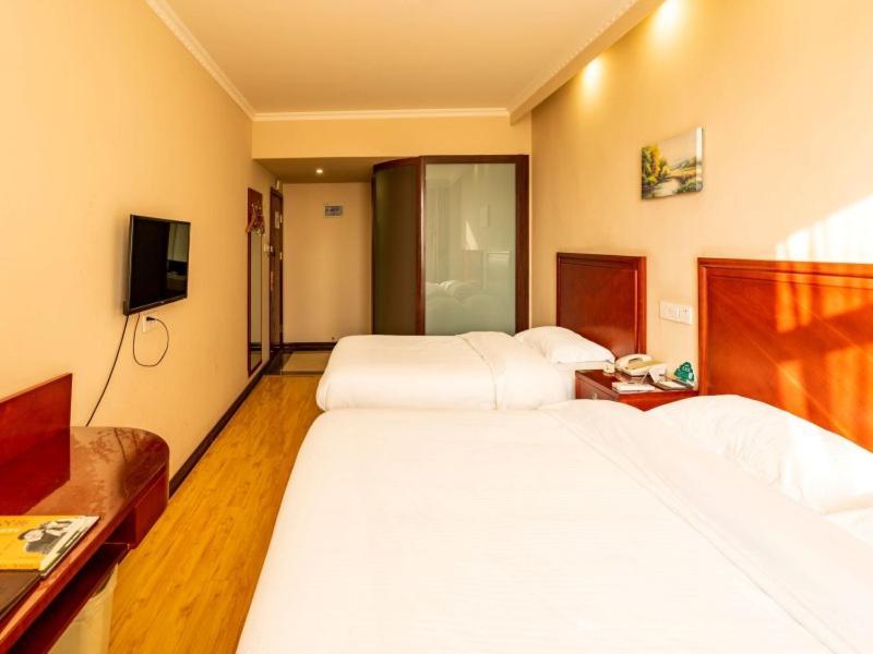Greentree Inn Gansu Baiyin East Bus Station Lanbao Road Express Hotel Dış mekan fotoğraf